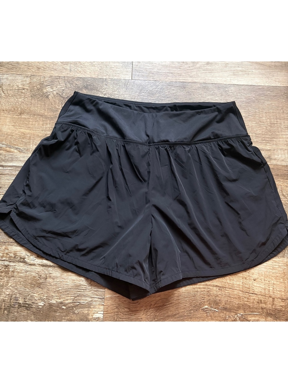 Spyder Active Women's Black Athletic Shorts Size Large with Inner Liner